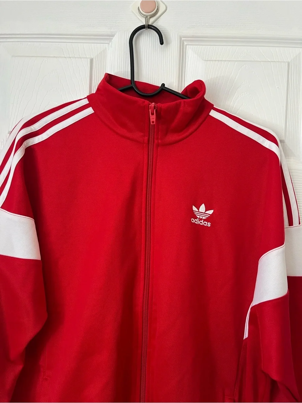 Adidas men’s ADICOLOR CLASSICS CUT LINE red TRACK JACKET size M